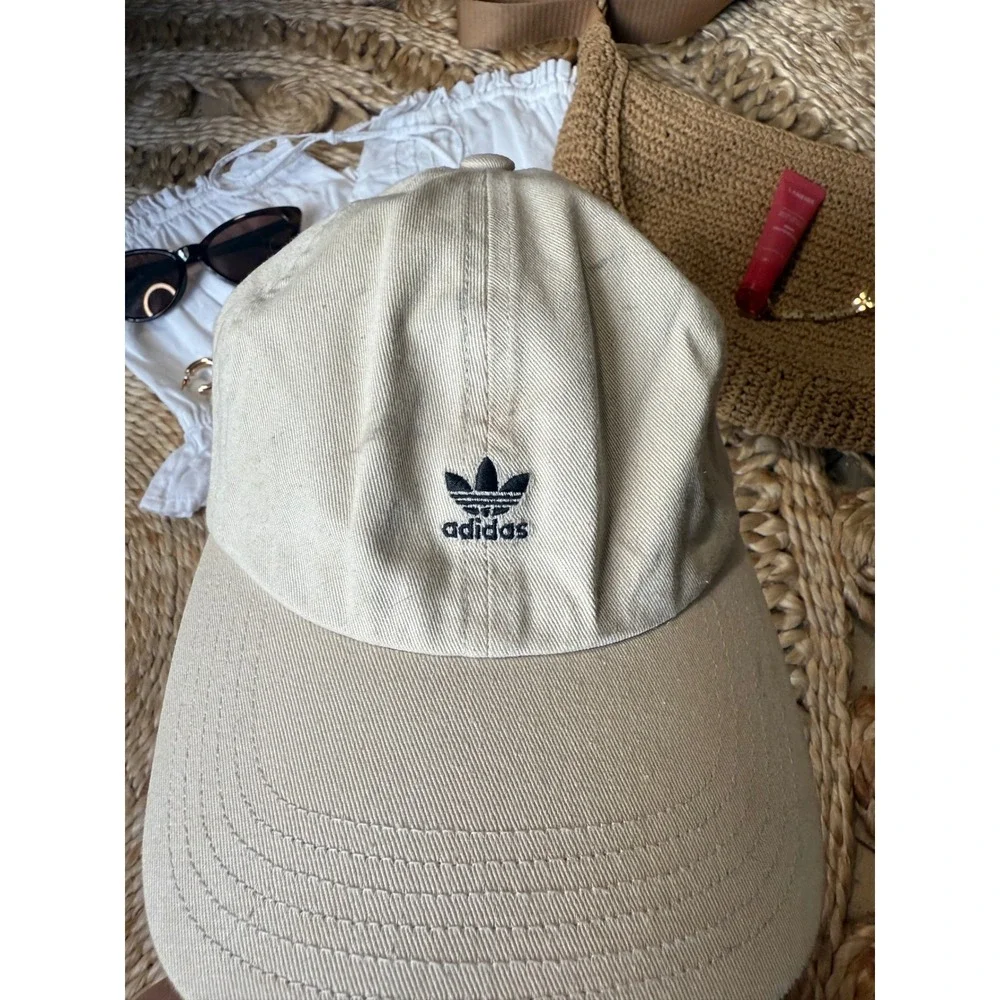 Adidas Originals Trefoil Baseball Cap‎ Beige Khaki Adjustable Dad Hat Women